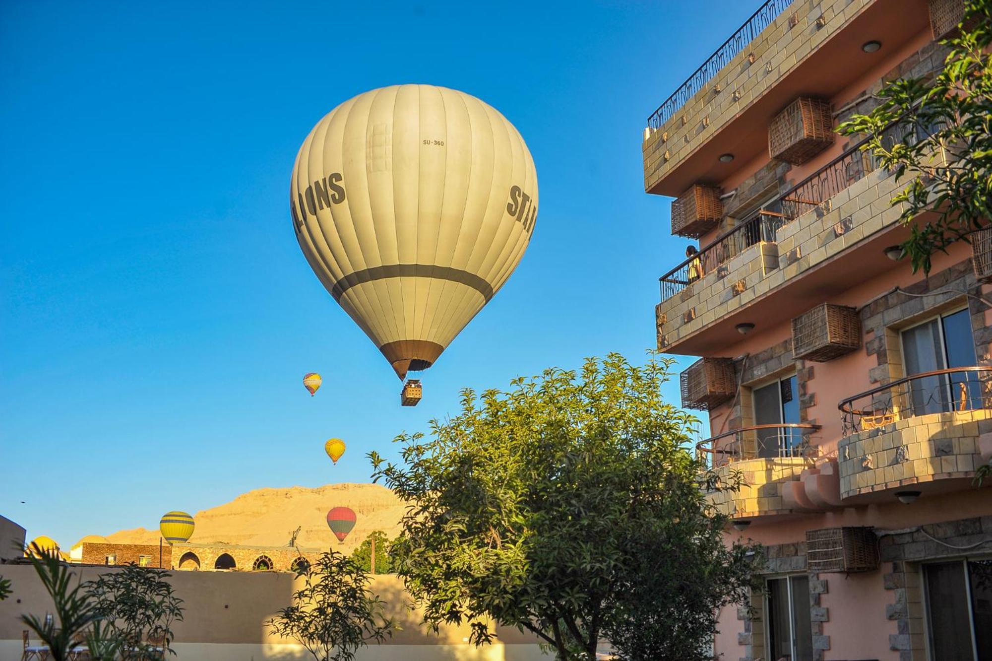 New Memnon Hotel Луксор Екстериор снимка